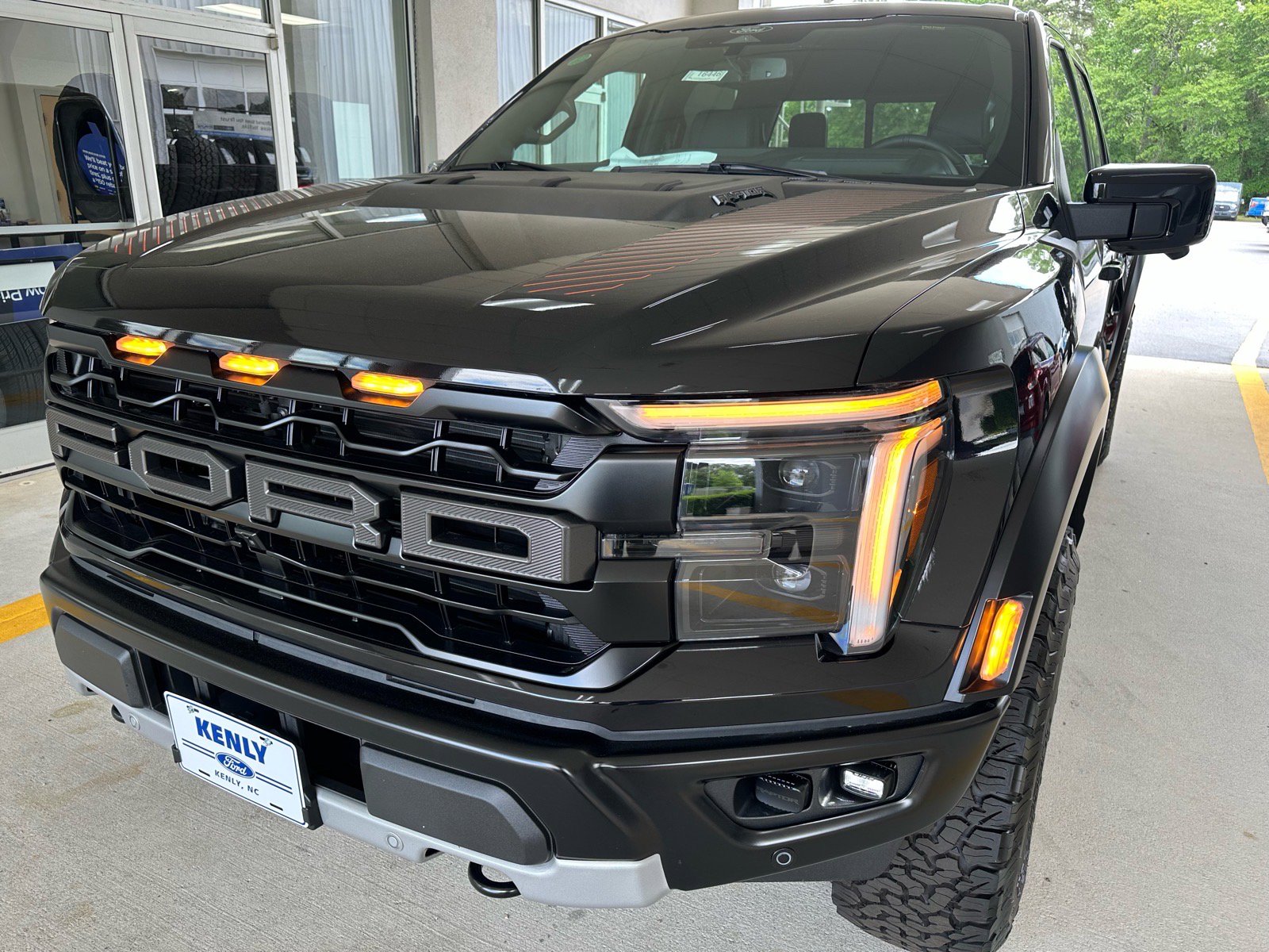 New 2026 Ford F150 Raptor AWD/4WD image 1