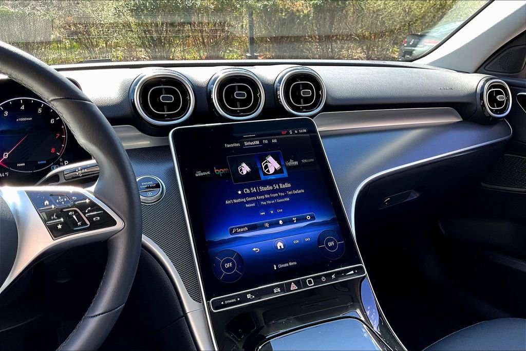 Used 2025 Mercedes-Benz C 300 4MATIC Sedan image 6