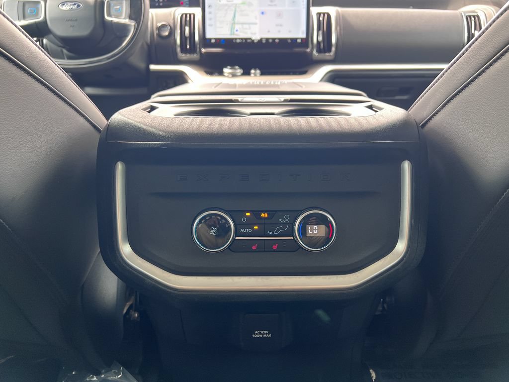 Certified 2025 Ford Expedition Platinum AWD/4WD image 35