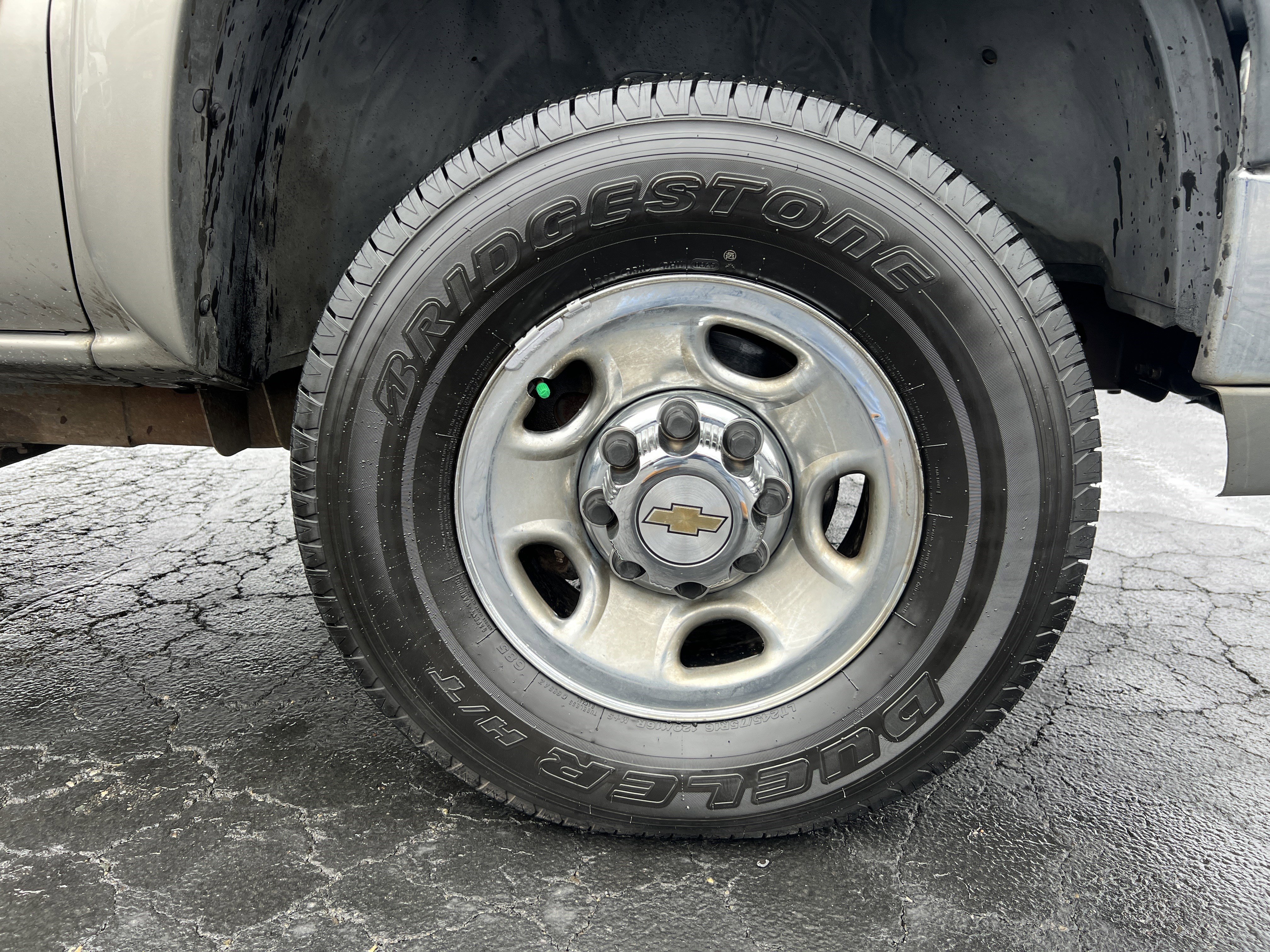 Used 2003 Chevrolet Silverado 2500 LS w/ Skid Plate Package image 11