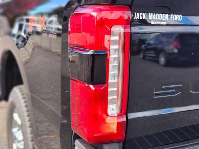 New 2026 Ford F250 Lariat w/ Chrome Package image 9