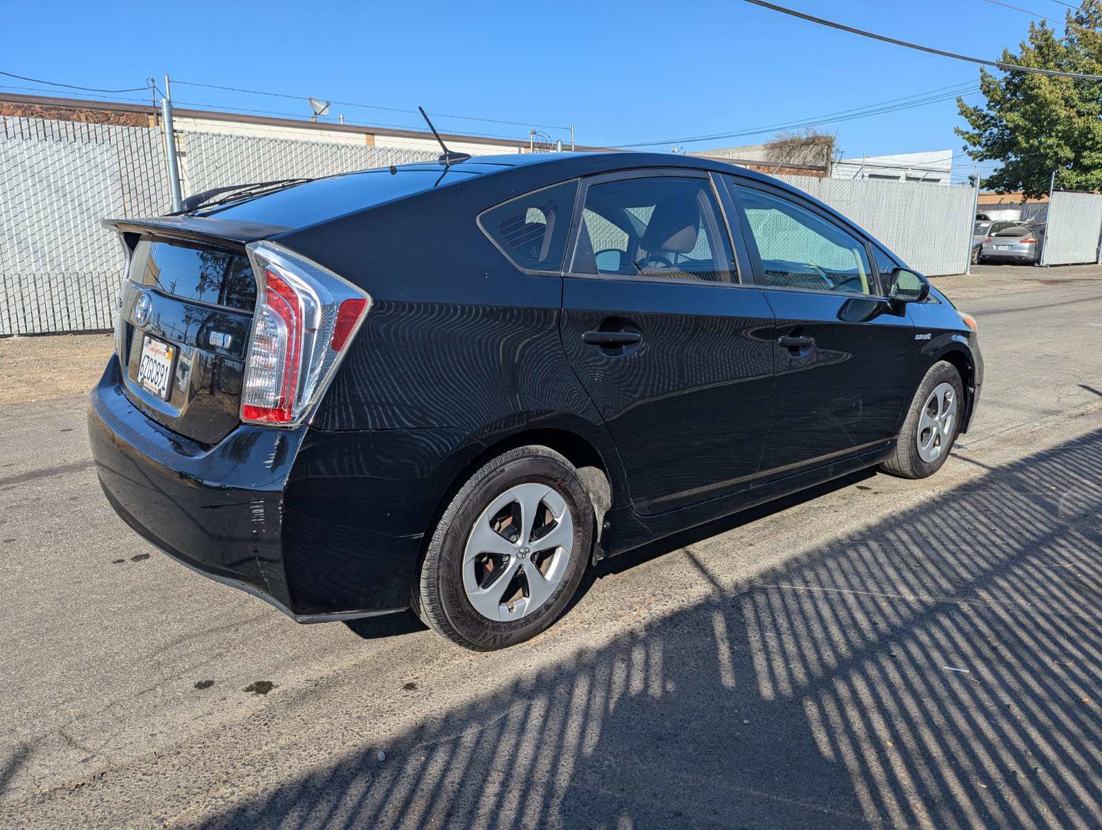 Used 2012 Toyota Prius Three w/ Solar Roof Pkg FWD image 5