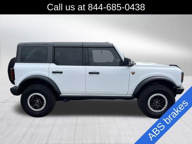 Used 2023 Ford Bronco Badlands w/ Sasquatch Package image 4