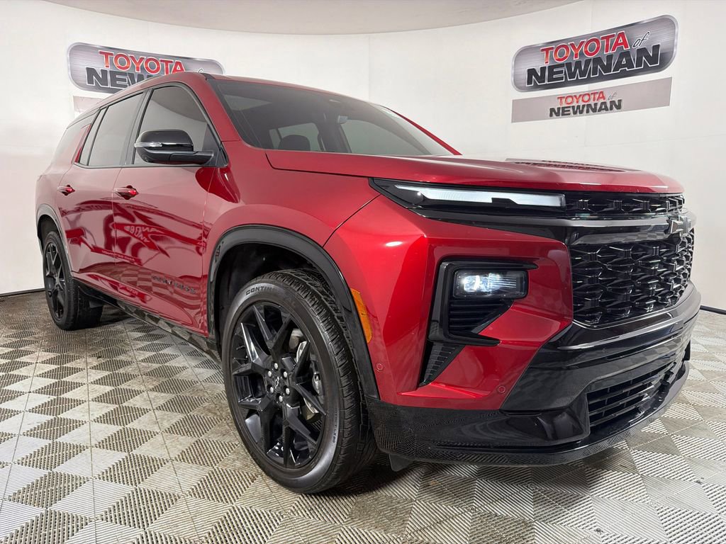 Used 2024 Chevrolet Traverse RS