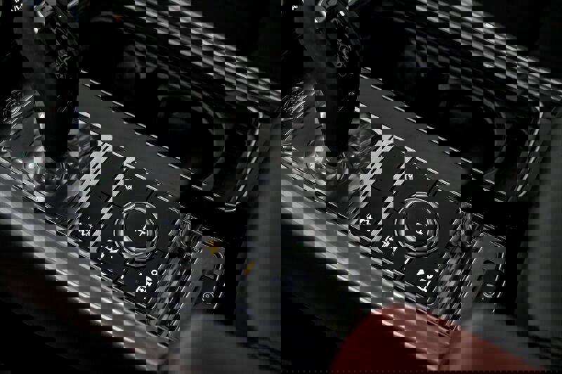 Used 2019 Land Rover Range Rover Sport HST image 38