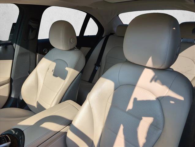 Used 2015 Mercedes-Benz C 300 4MATIC Sedan image 12