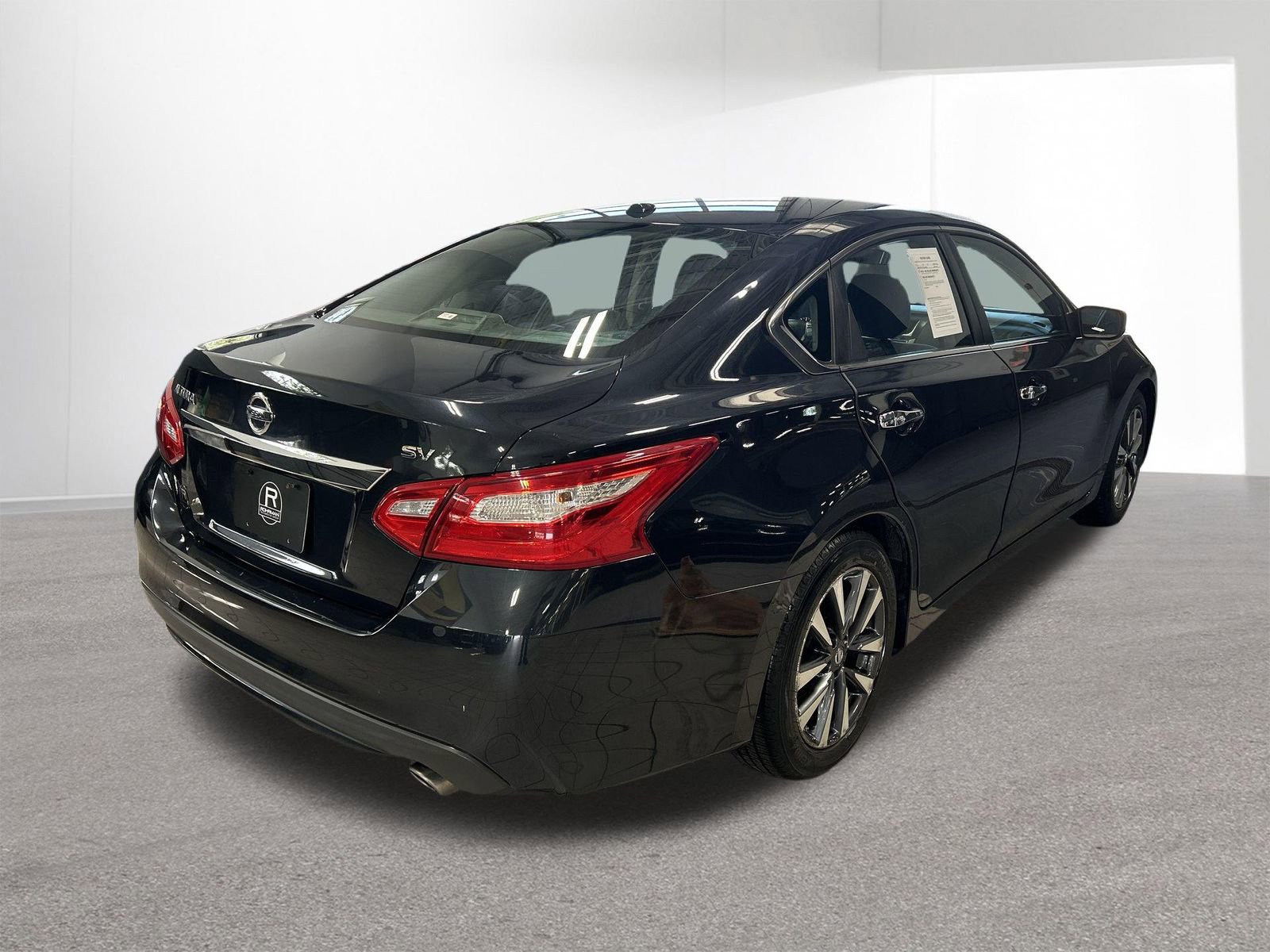 Used 2017 Nissan Altima 2.5 SV FWD image 38