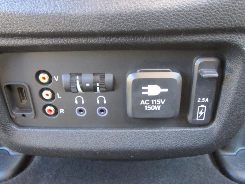 Used 2016 Honda Pilot Touring image 20