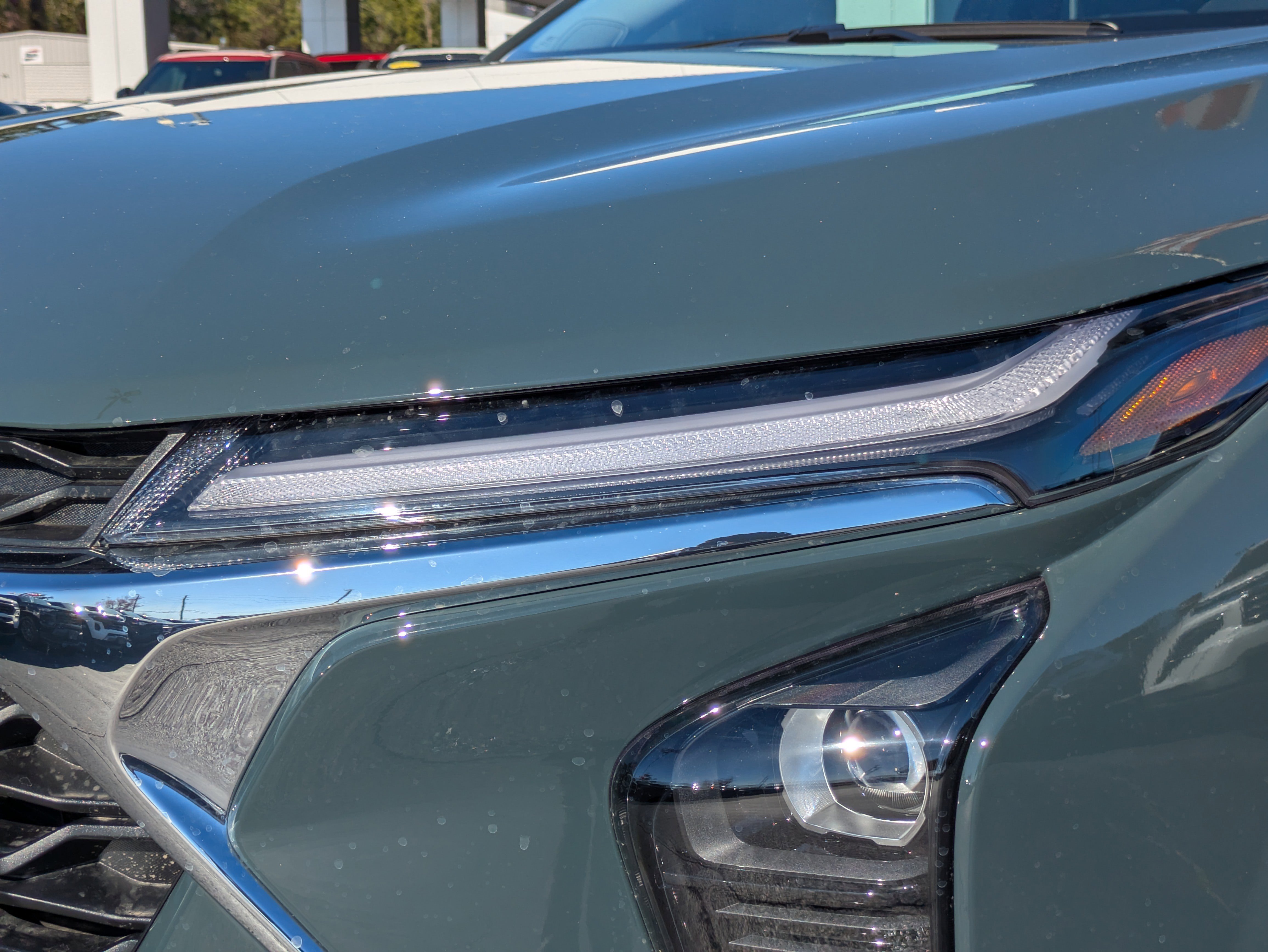 New 2025 Chevrolet Trax LT w/ Driver Confidence Package image 31