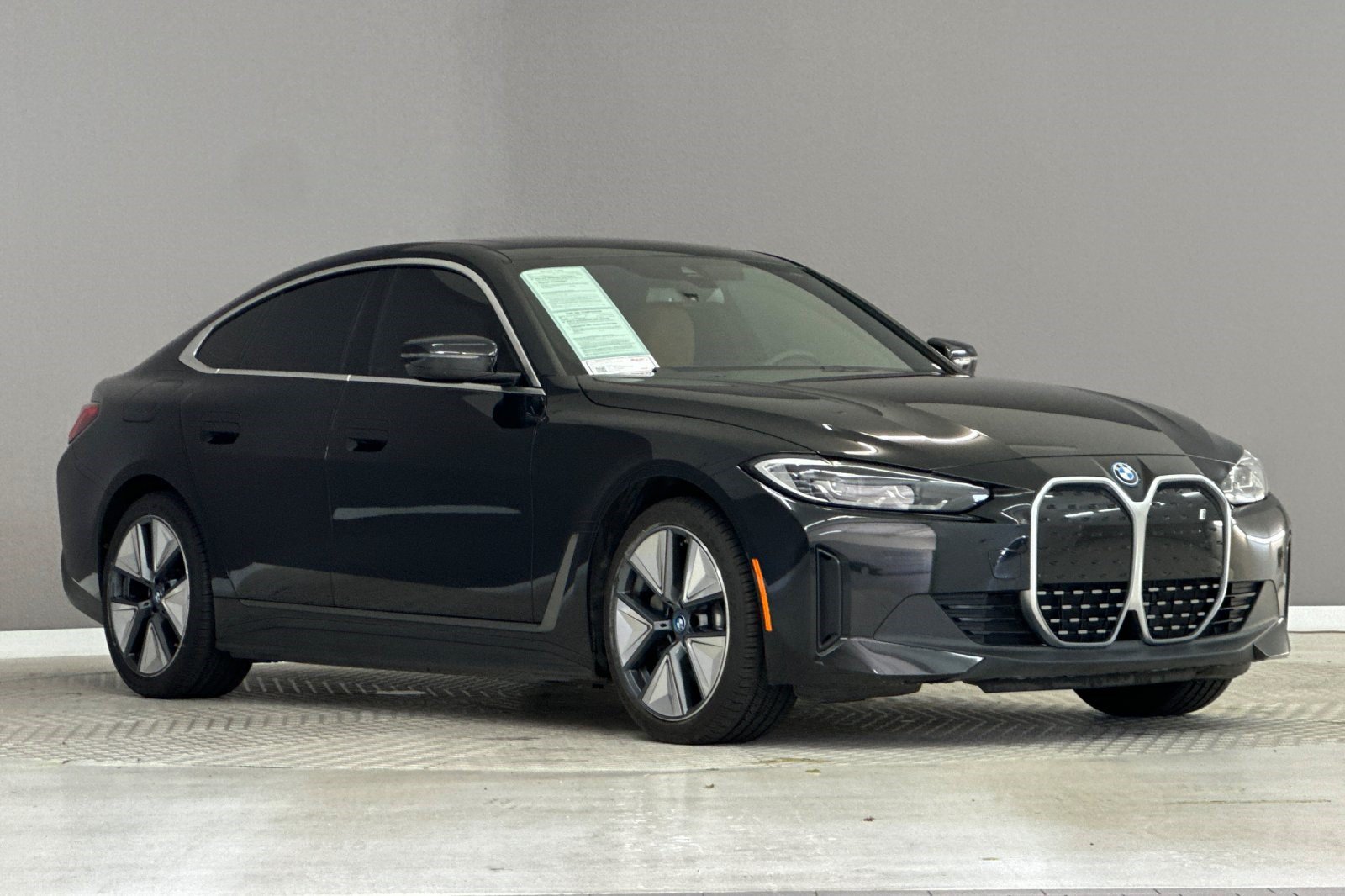 Certified 2023 BMW i4 eDrive35 RWD image 6