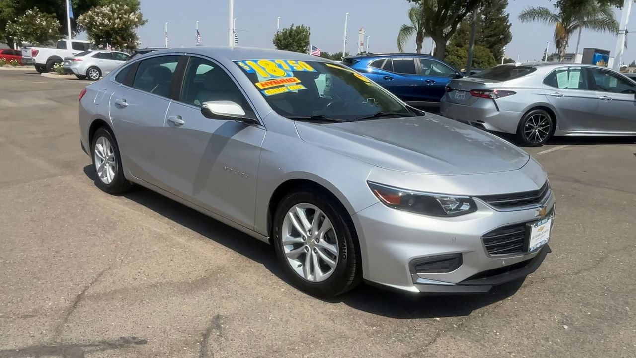 Used 2018 Chevrolet Malibu Hybrid w/ Driver Confidence Package