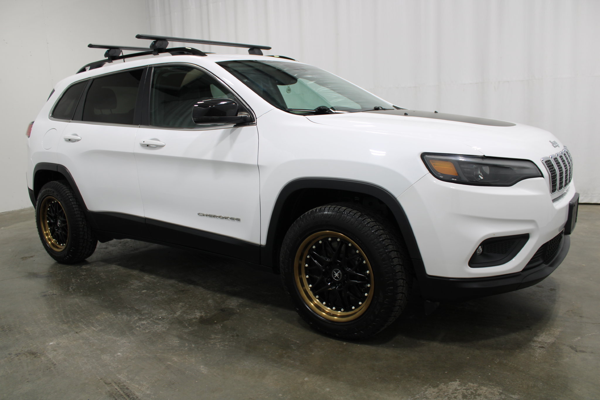 Used 2022 Jeep Cherokee Latitude Lux AWD/4WD image 4