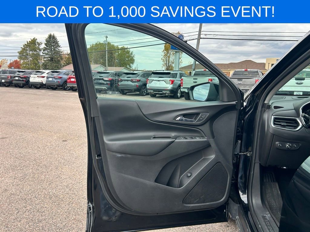 Used 2020 Chevrolet Equinox LT image 11