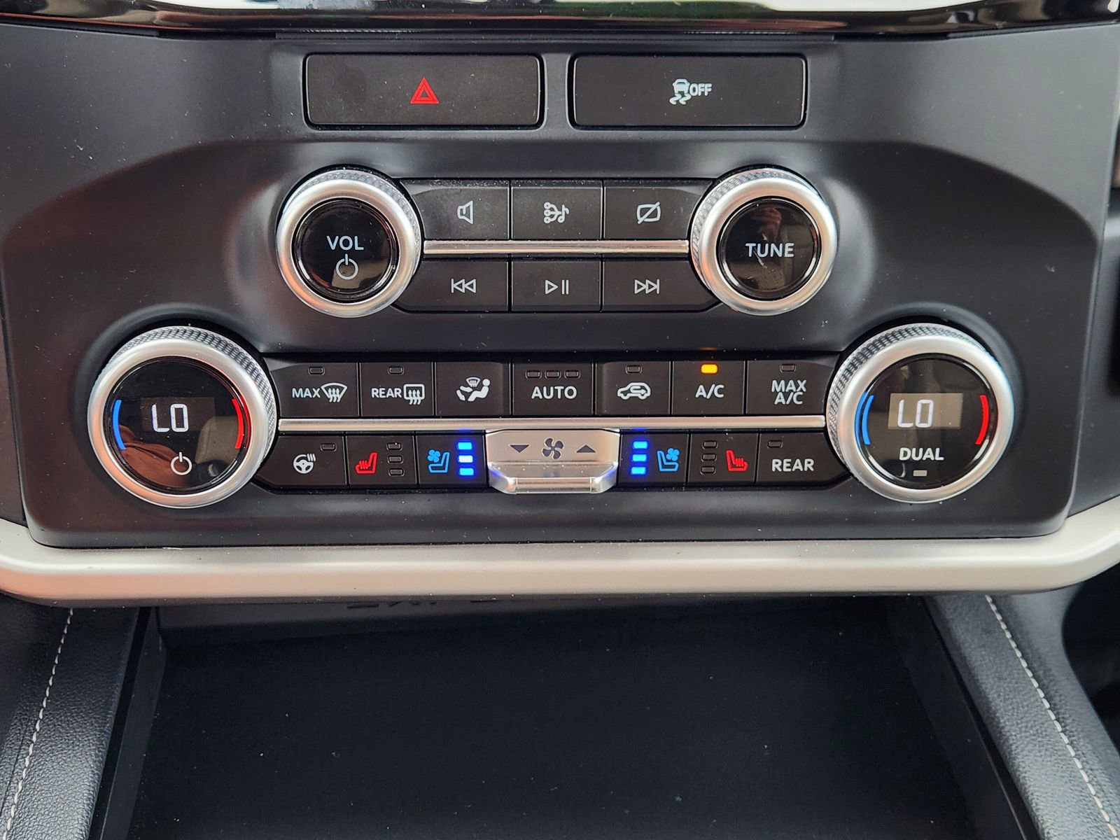 Used 2022 Ford Expedition XLT RWD image 22