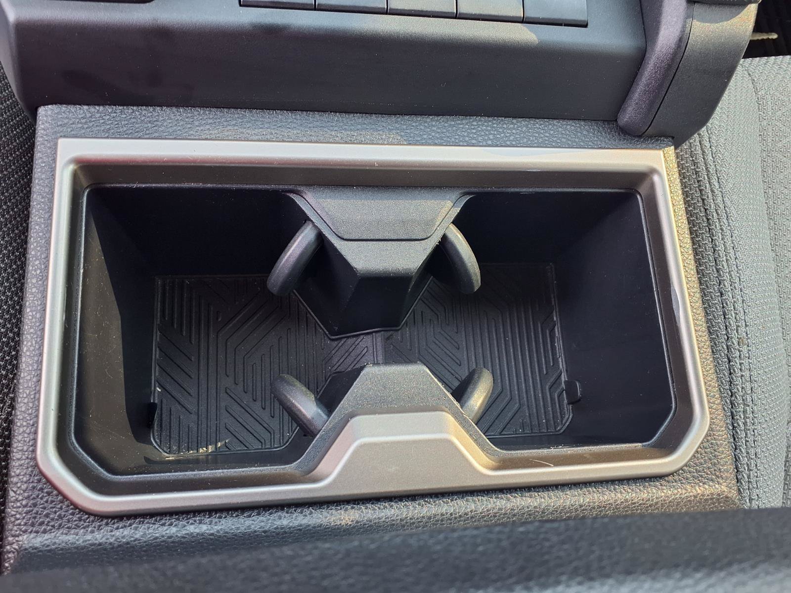 Used 2025 Toyota 4Runner SR5 AWD/4WD image 19
