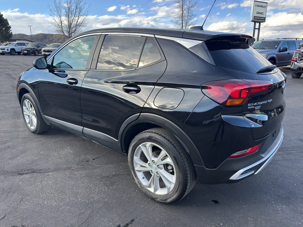 Used 2022 Buick Encore GX Preferred w/ Cold Weather Comfort Package image 5
