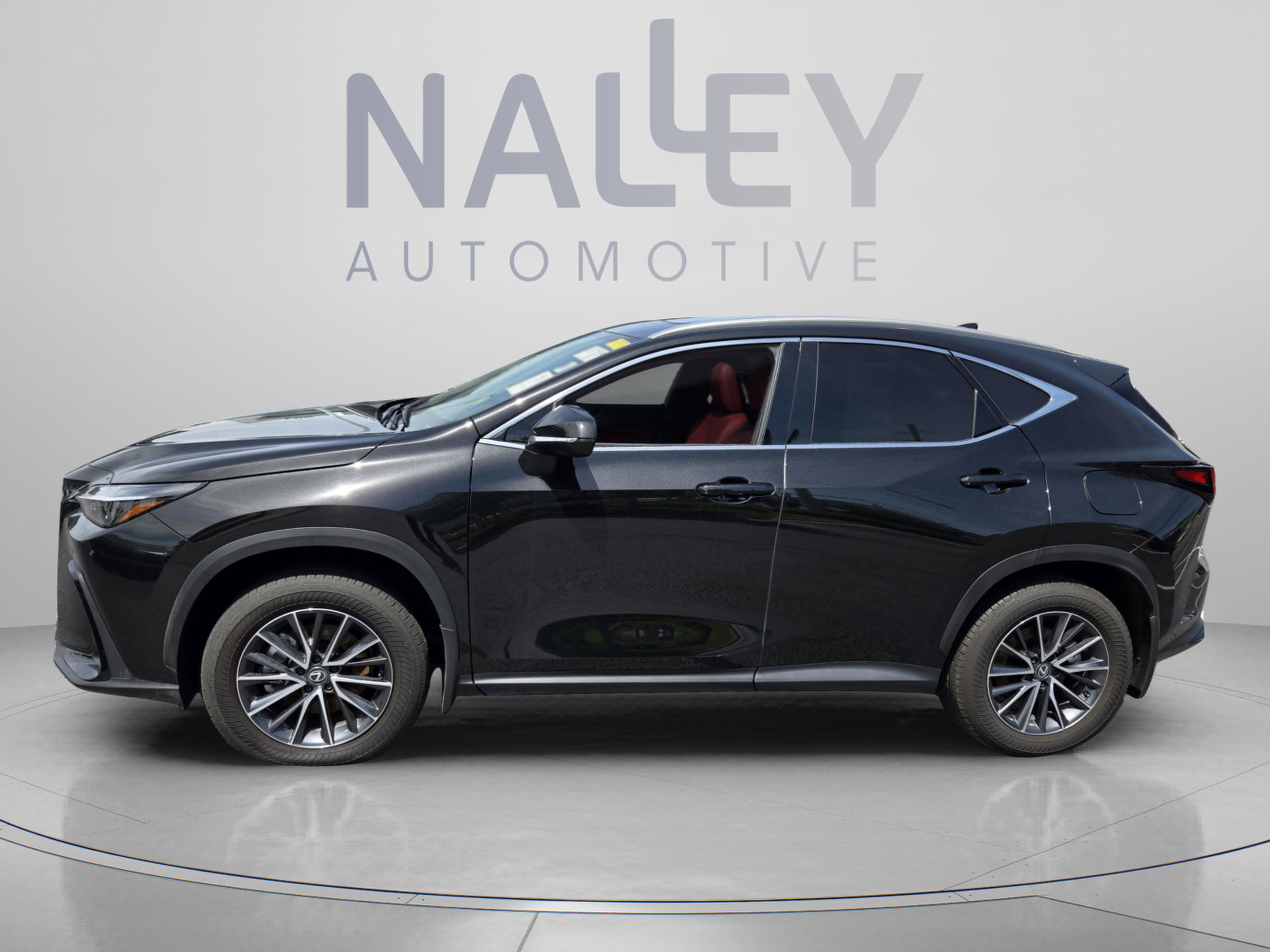 Used 2025 Lexus NX 350h AWD w/ Accessory Package (2T) image 2