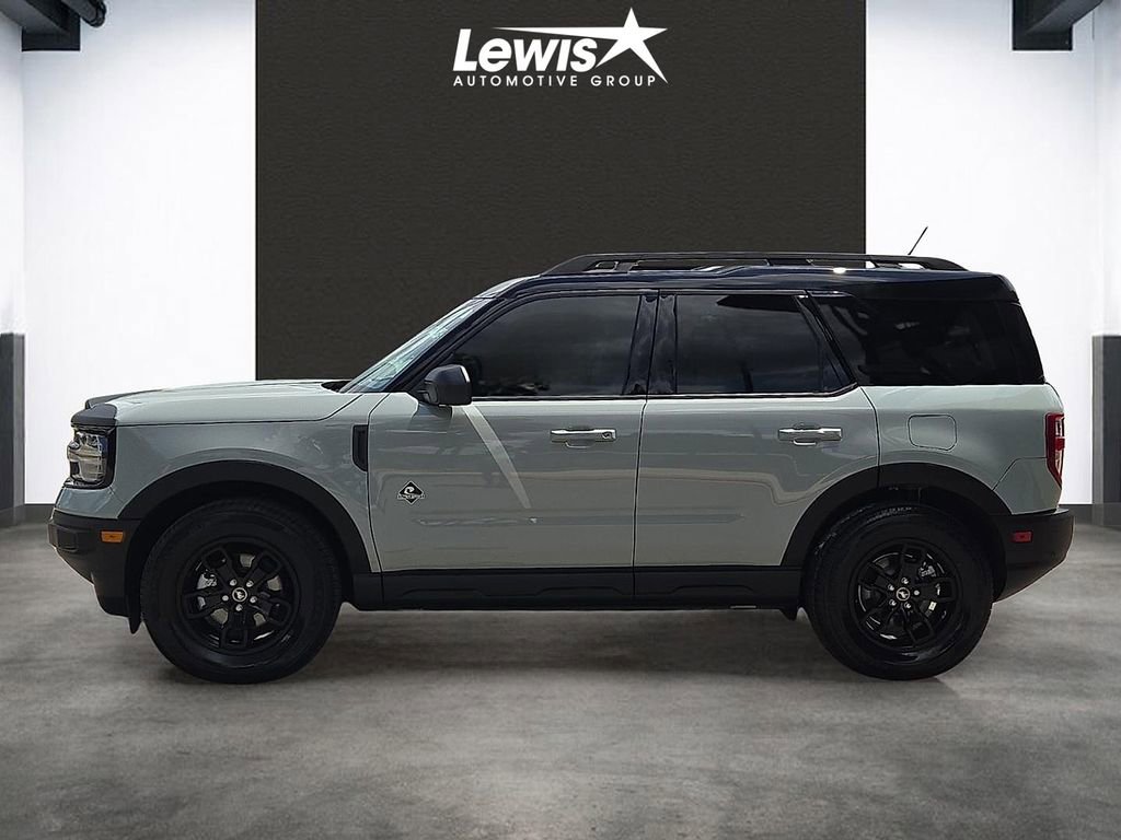 Used 2022 Ford Bronco Sport Outer Banks w/ Tech Package AWD/4WD image 2