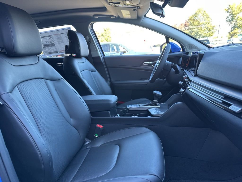 New 2026 Kia Sportage EX w/ EX Panorama Roof Package image 14