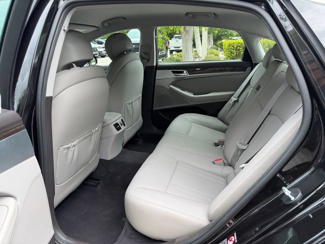 Used 2019 Genesis G80 3.8 RWD image 14