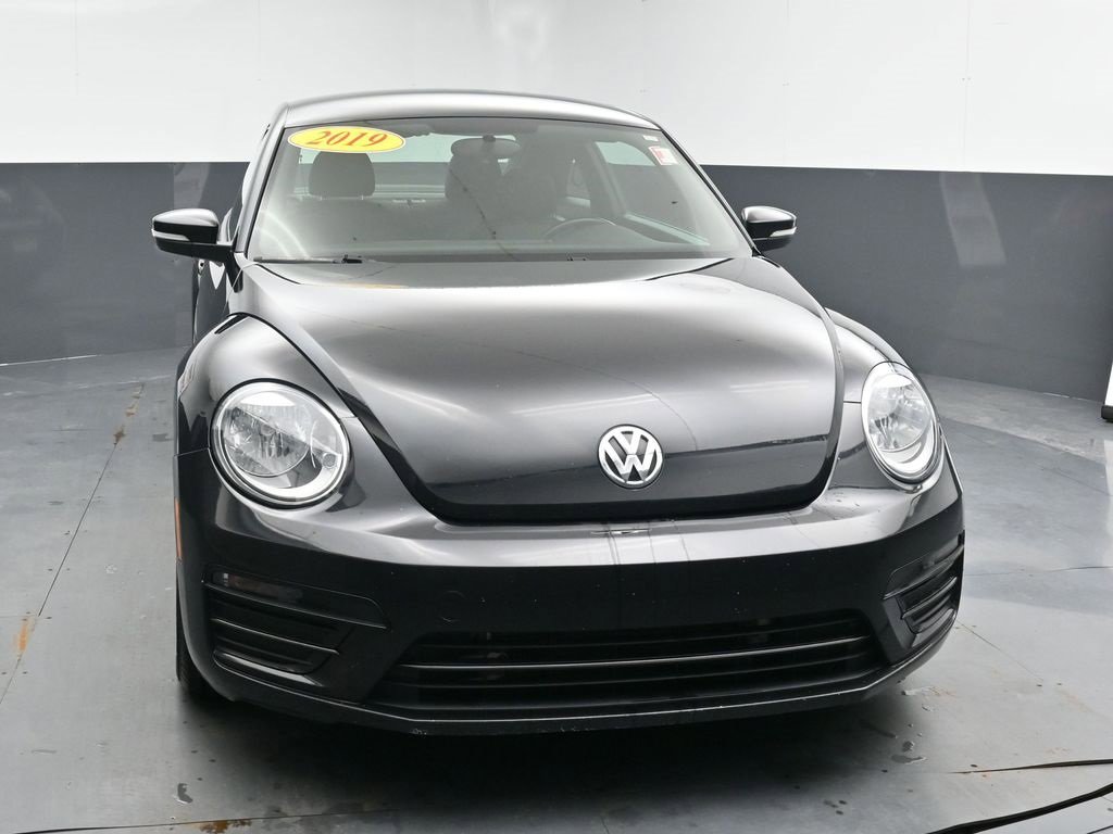 Used 2019 Volkswagen Beetle 2.0T S image 3