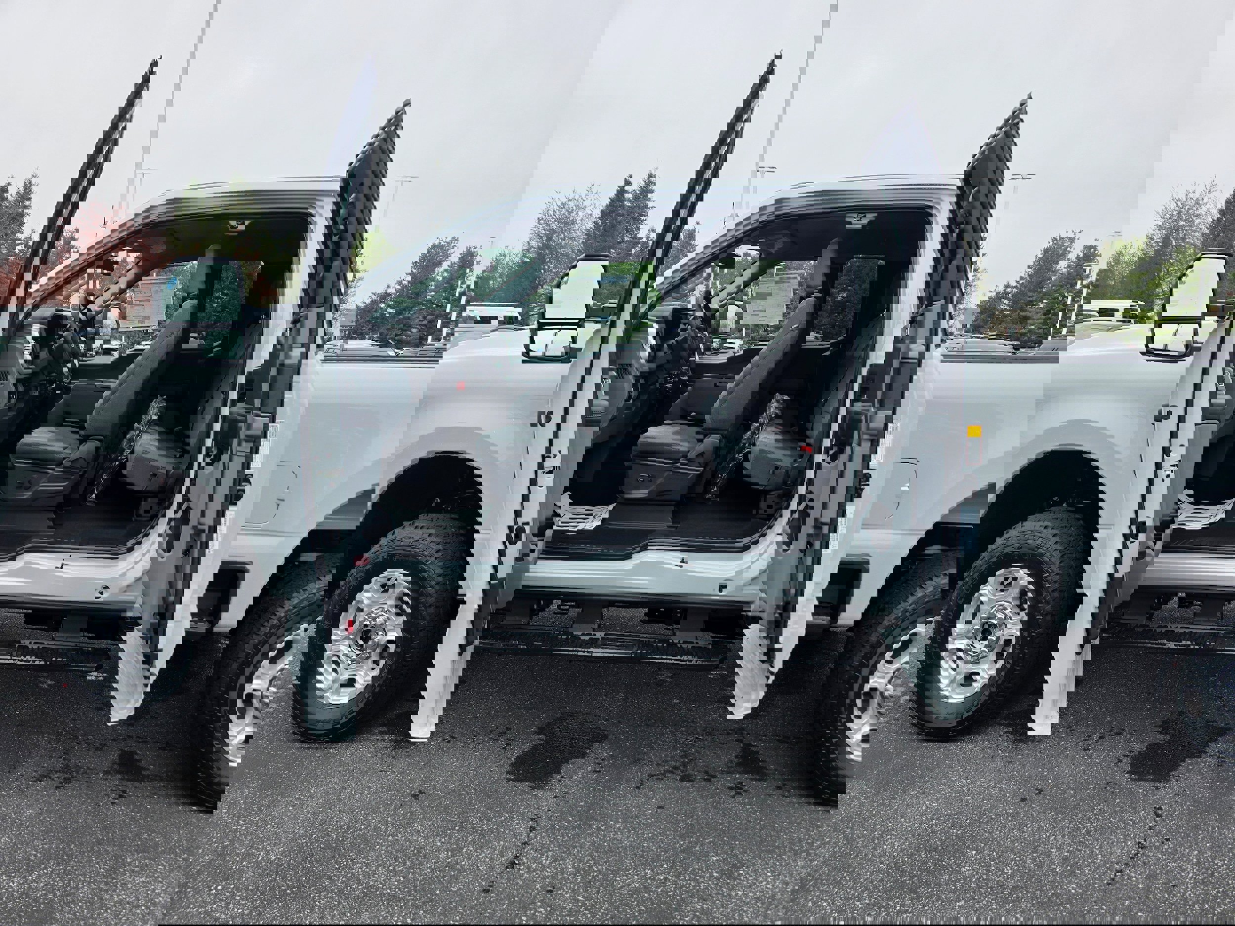 New 2026 Ford F250 XLT w/ 360-Degree Camera Package image 10