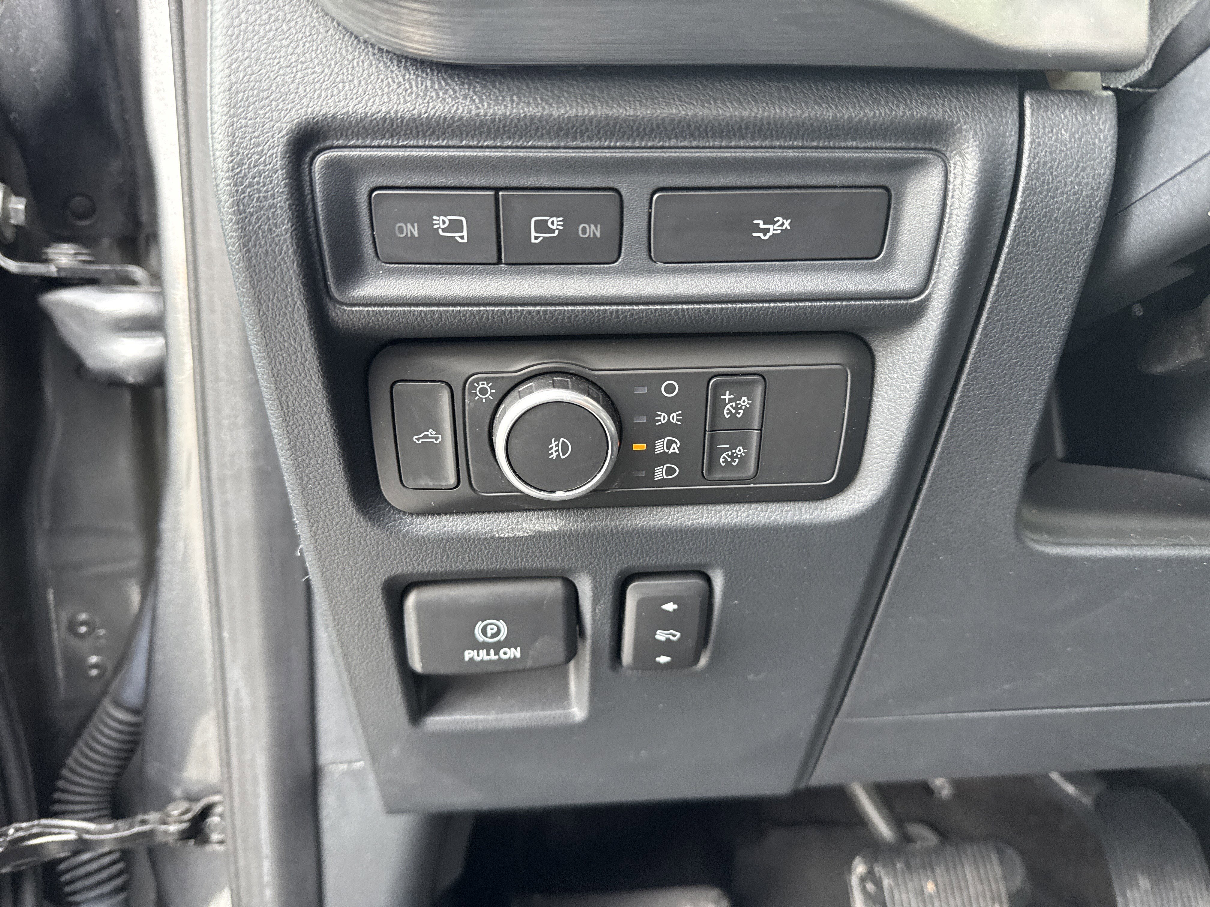 Certified 2022 Ford F150 Lariat w/ Max Trailer Tow Package image 37