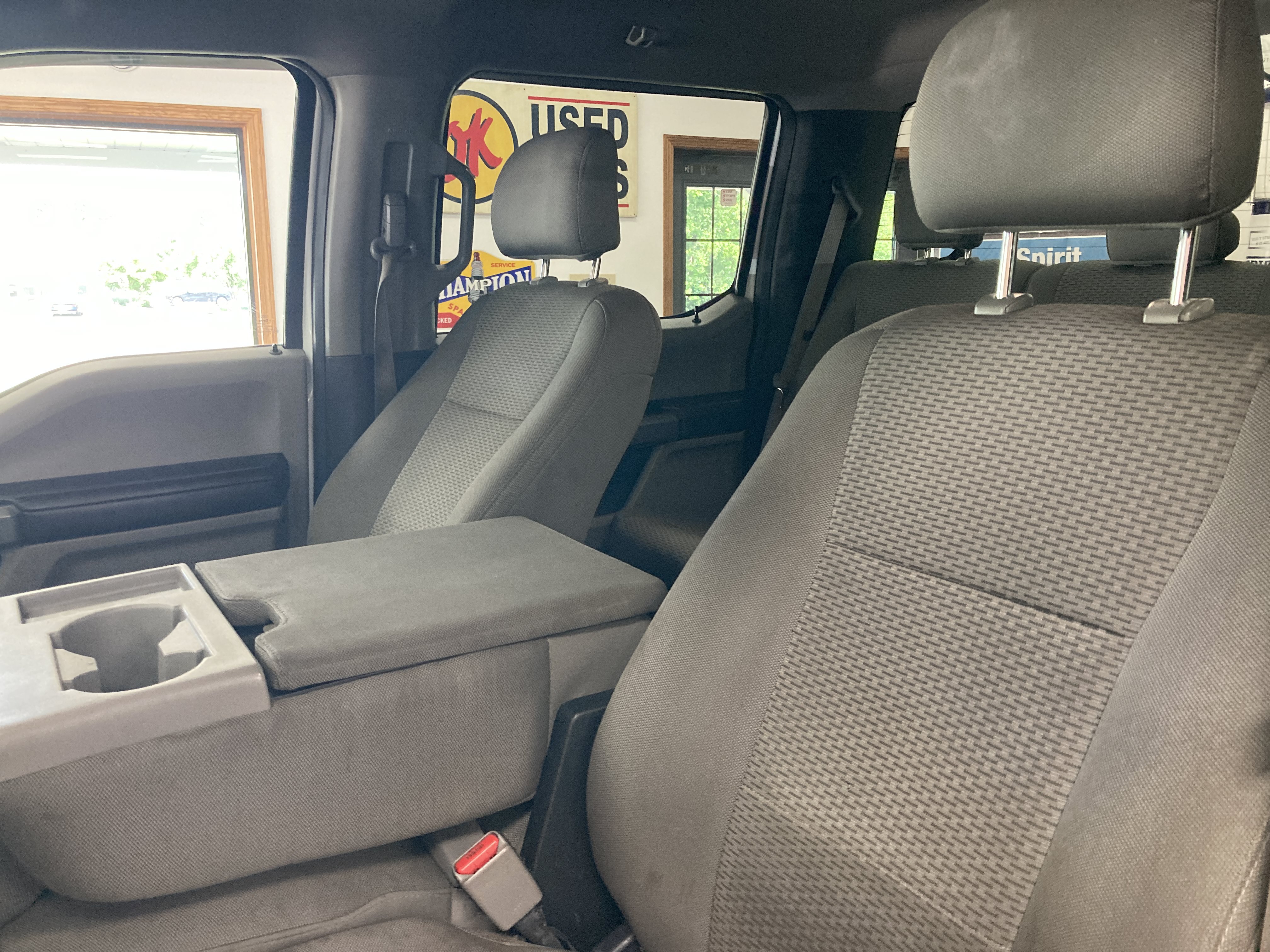 Used 2016 Ford F150 XLT w/ Equipment Group 301A Mid AWD/4WD image 13