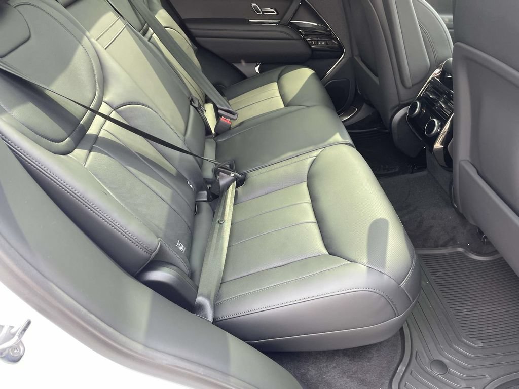 New 2026 Land Rover Range Rover Sport Dynamic SE AWD/4WD image 18