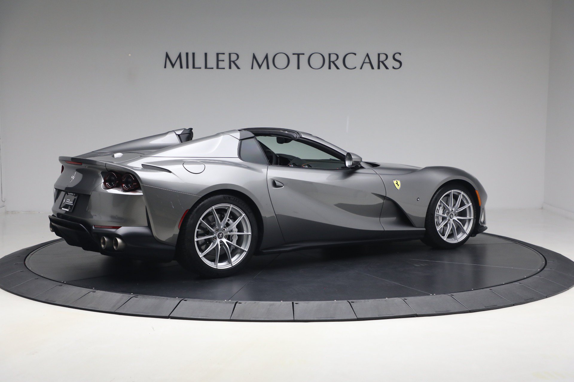 Certified 2021 Ferrari 812 GTS RWD image 8