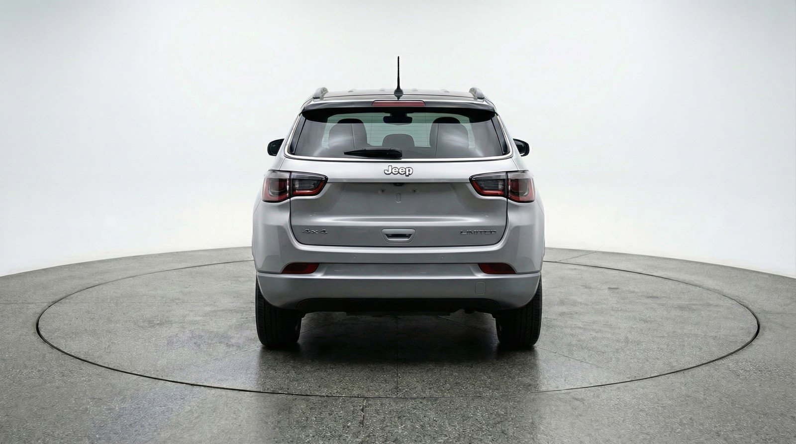 Used 2025 Jeep Compass Limited image 7