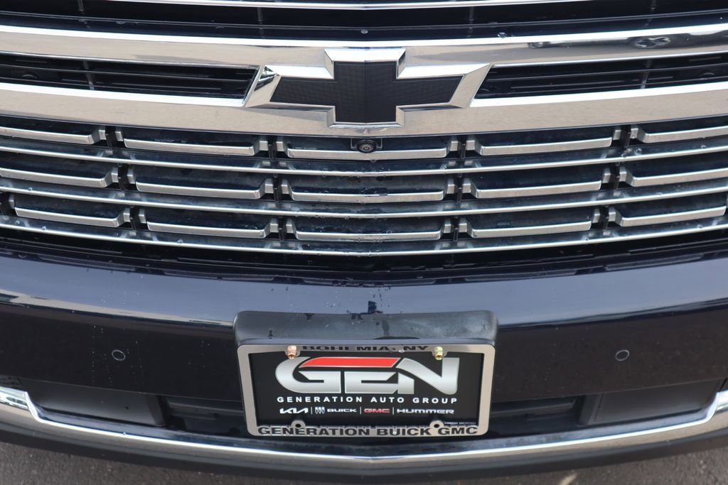 Used 2023 Chevrolet Tahoe Premier w/ Premium Package 2 AWD/4WD image 31