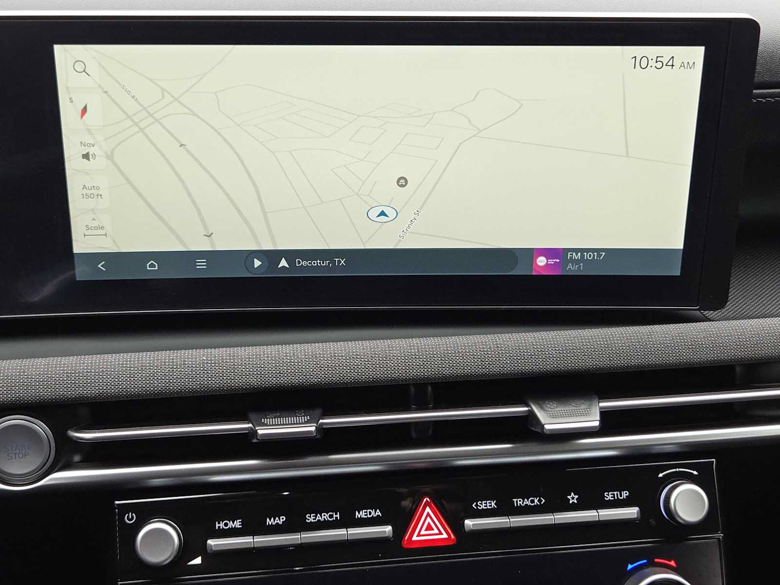 Certified 2025 Hyundai Tucson Limited FWD image 17