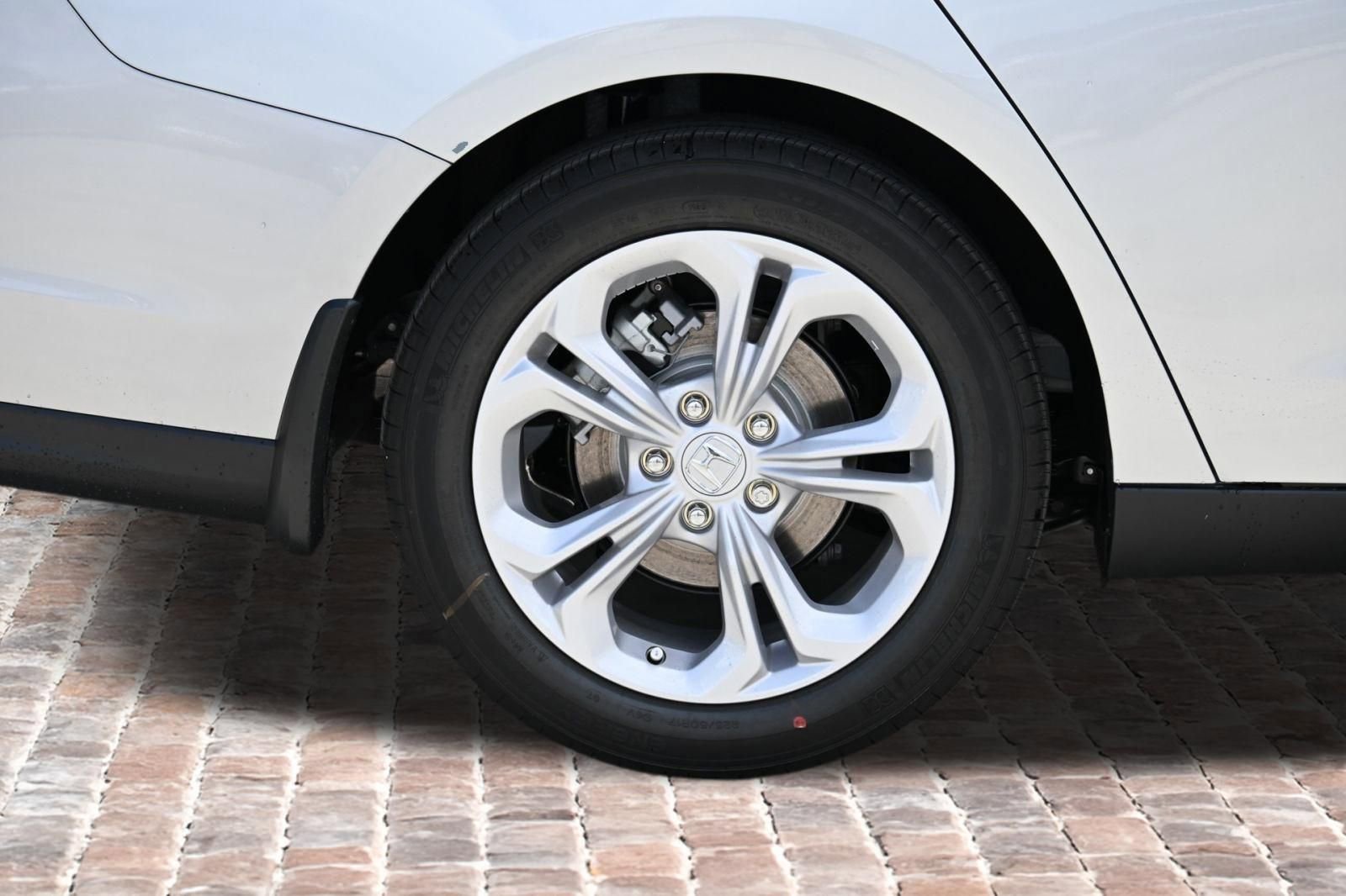 New 2026 Honda Accord LX image 36