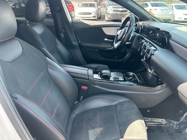 Used 2019 Mercedes-Benz A 220 4MATIC image 33