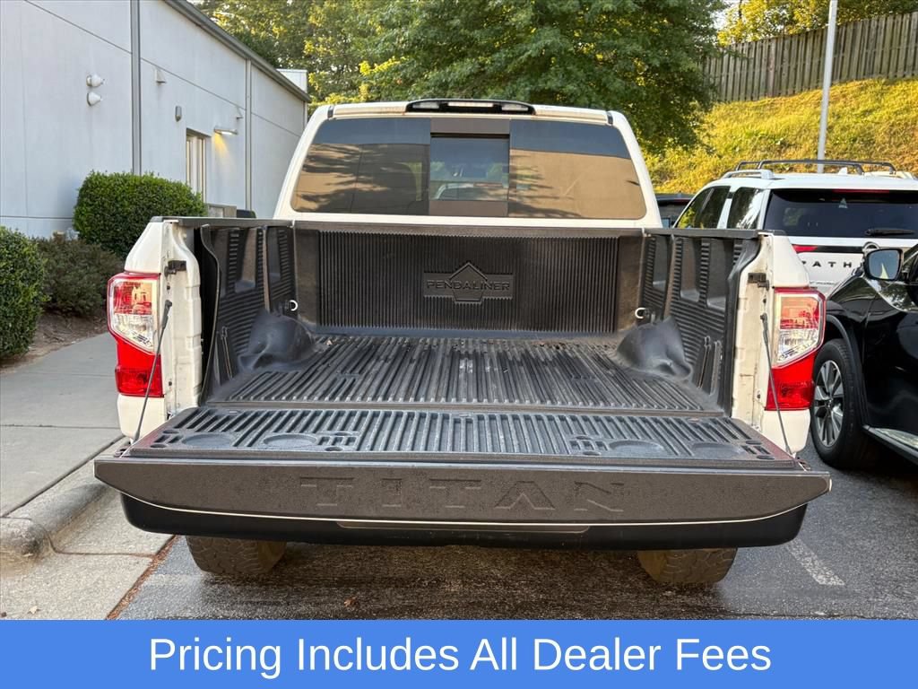 Used 2019 Nissan Titan S AWD/4WD image 13