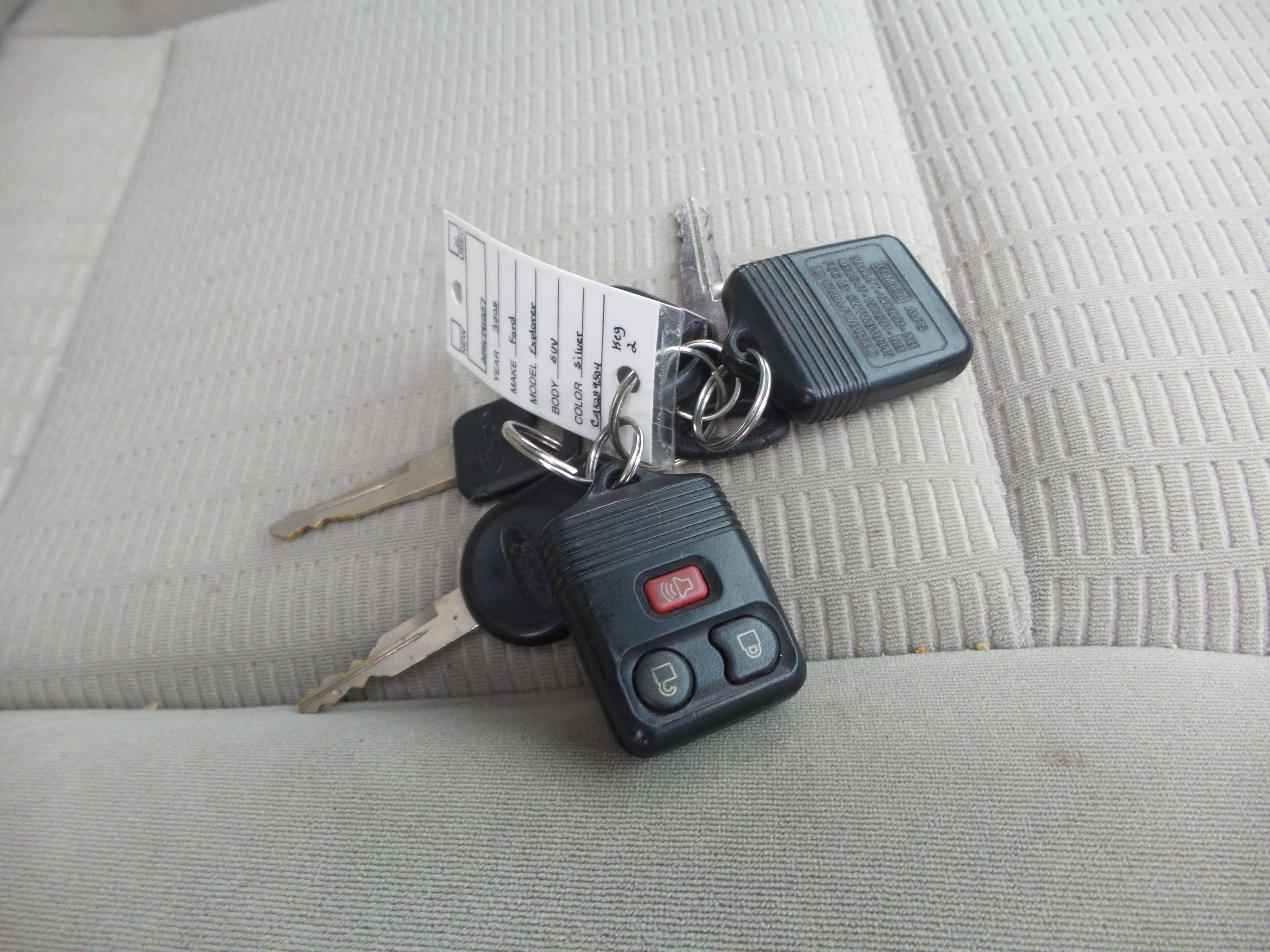 Used 2008 Ford Explorer Sport Trac XLT AWD/4WD image 13