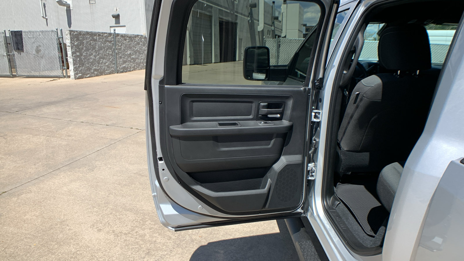 New 2026 RAM 2500 Tradesman AWD/4WD image 21