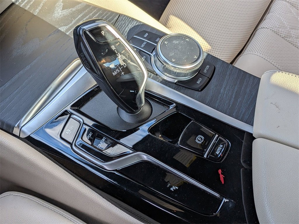 Used 2023 BMW 530i xDrive w/ Premium Package image 20