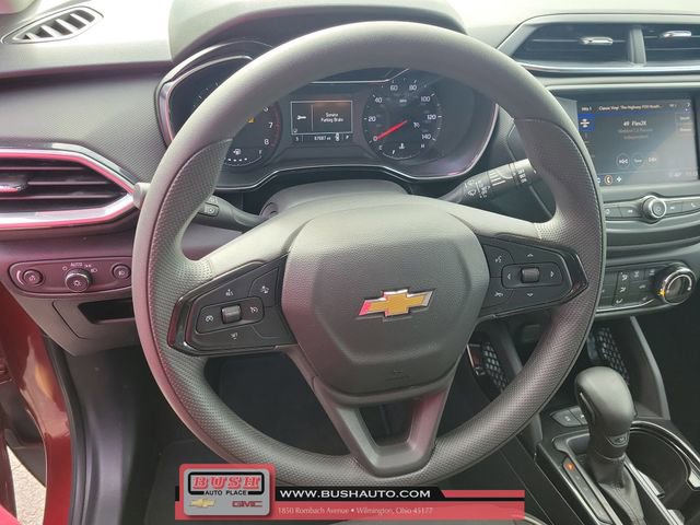 Used 2022 Chevrolet TrailBlazer LT w/ Driver Confidence Package image 22