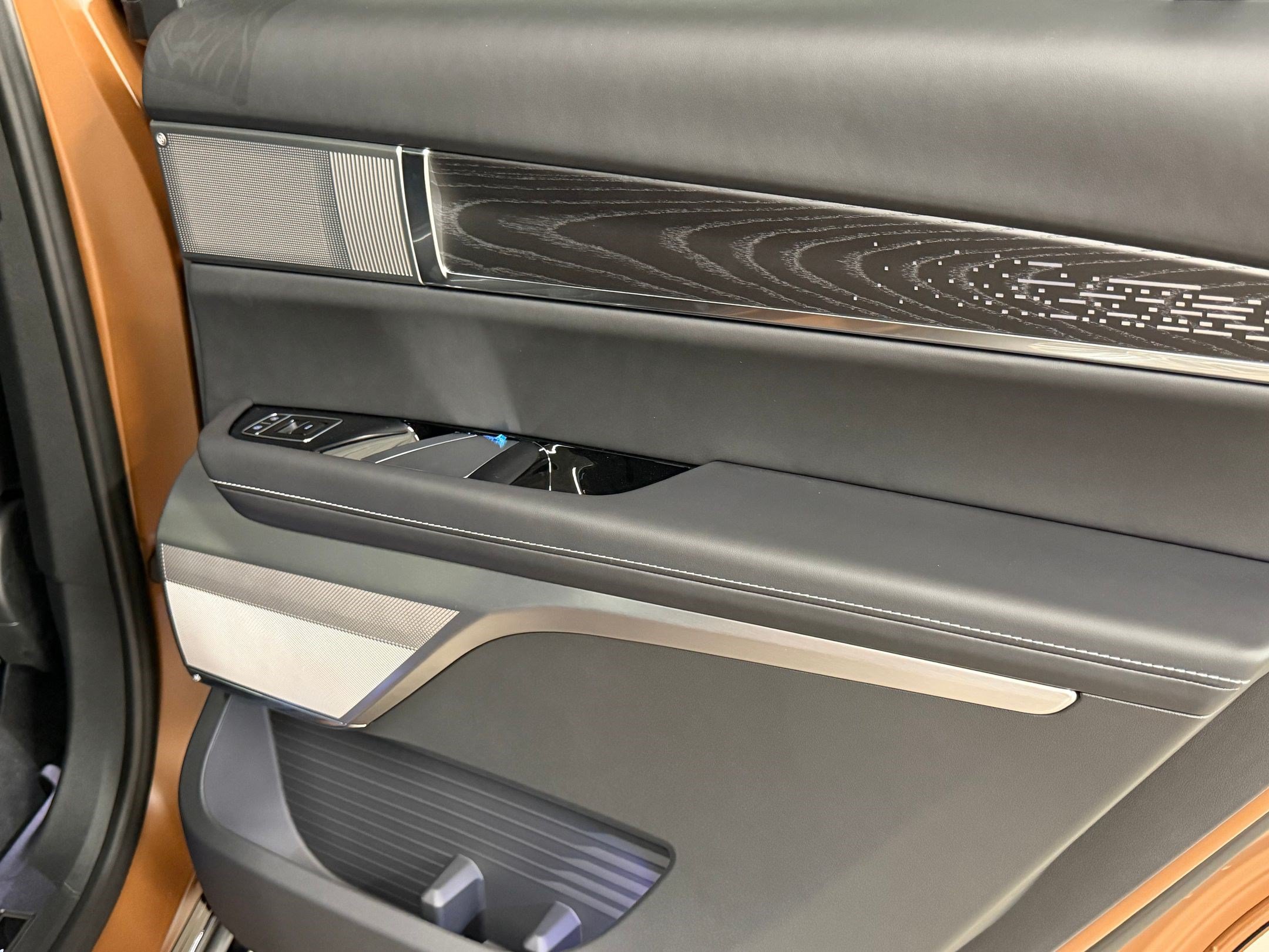 New 2027 Cadillac Vistiq Luxury AWD/4WD image 50