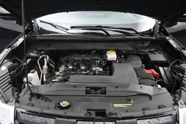 Used 2024 Nissan Pathfinder SV AWD/4WD image 34