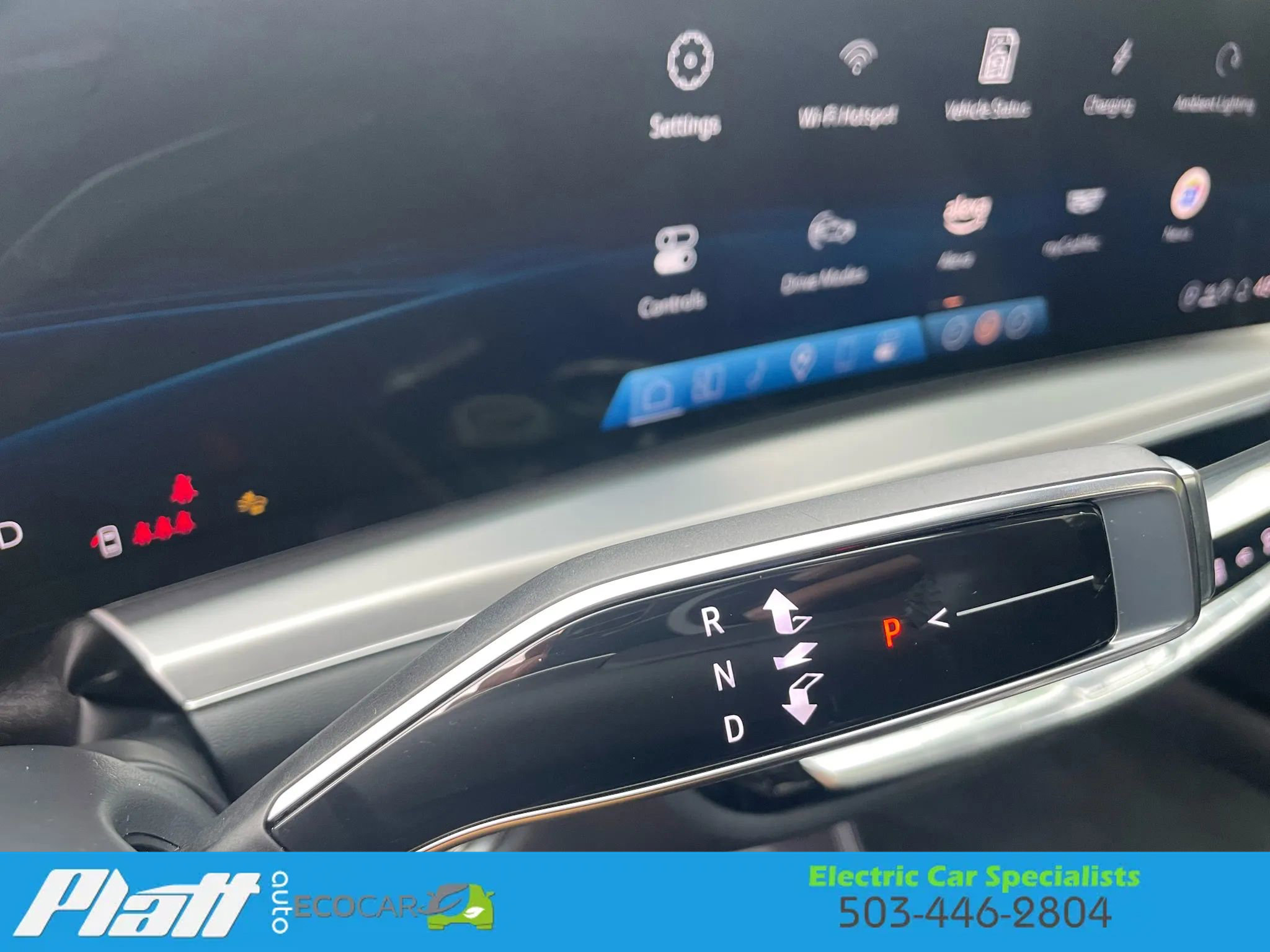 Used 2024 Cadillac Lyriq Sport image 37