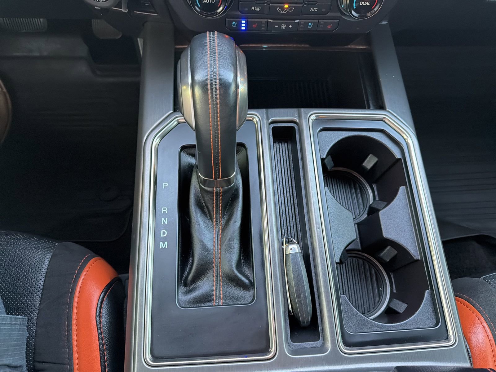 Used 2018 Ford F150 Raptor w/ Equipment Group 802A Luxury image 18