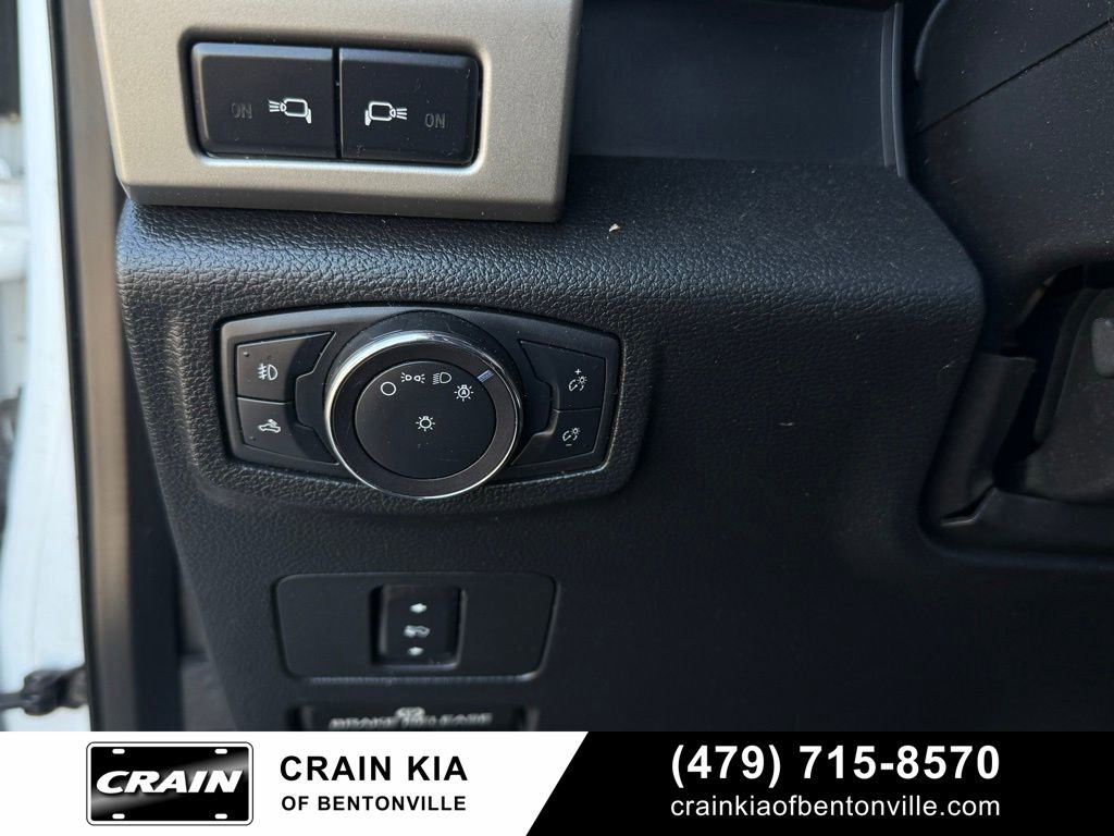 Used 2020 Ford F250 Lariat w/ Lariat Value Package image 12