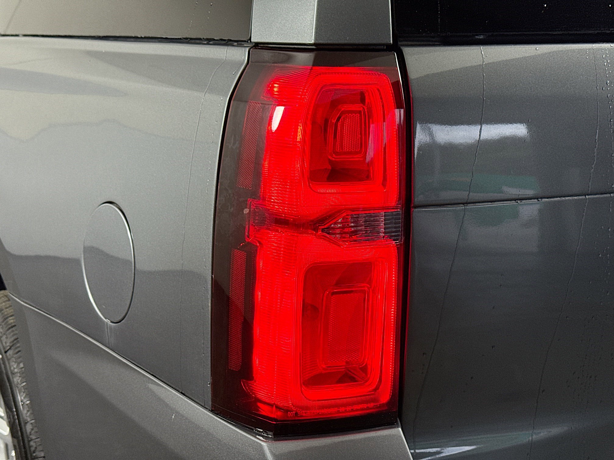 Used 2019 Chevrolet Suburban LT AWD/4WD image 34