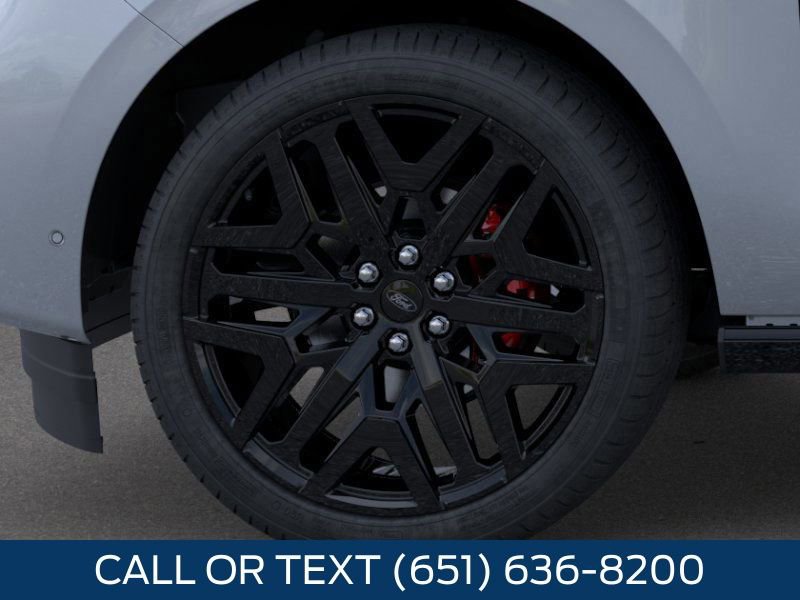 New 2026 Ford Expedition Max Platinum w/ Stealth Performance Package image 21