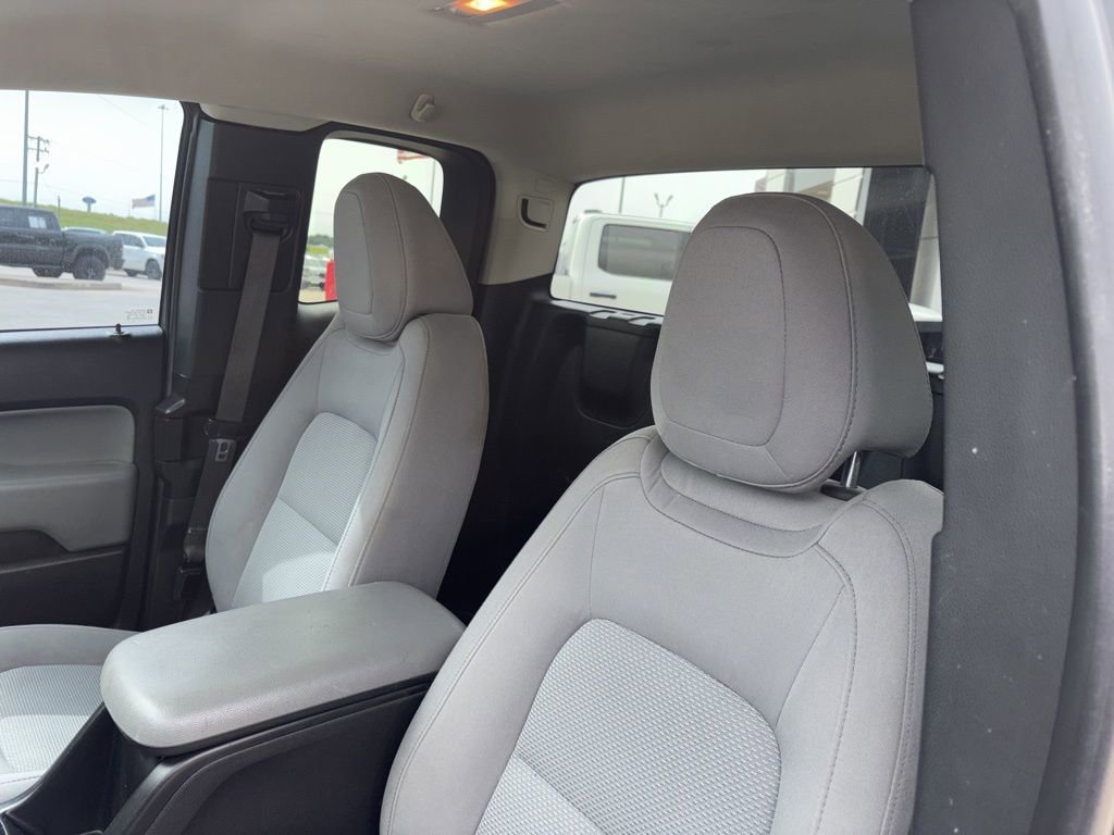 Used 2020 Chevrolet Colorado W/T RWD image 9
