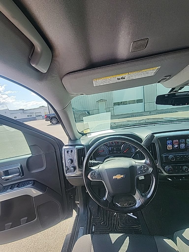 Used 2018 Chevrolet Silverado 1500 LT w/ All Star Edition AWD/4WD image 18