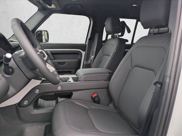 New 2026 Land Rover Defender 110 S AWD/4WD image 4